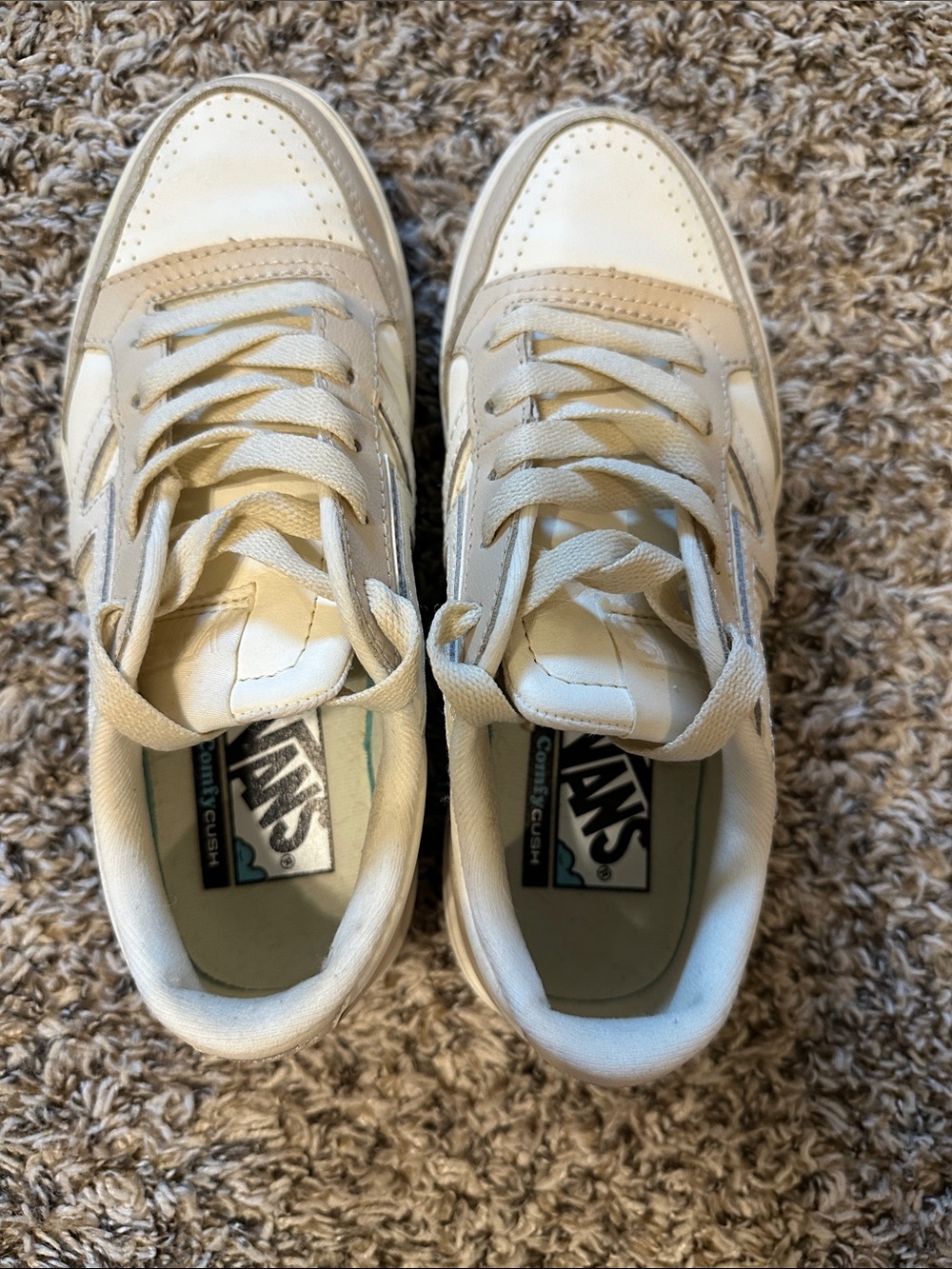 Women's Vans 6.5 - Picture 3 of 13